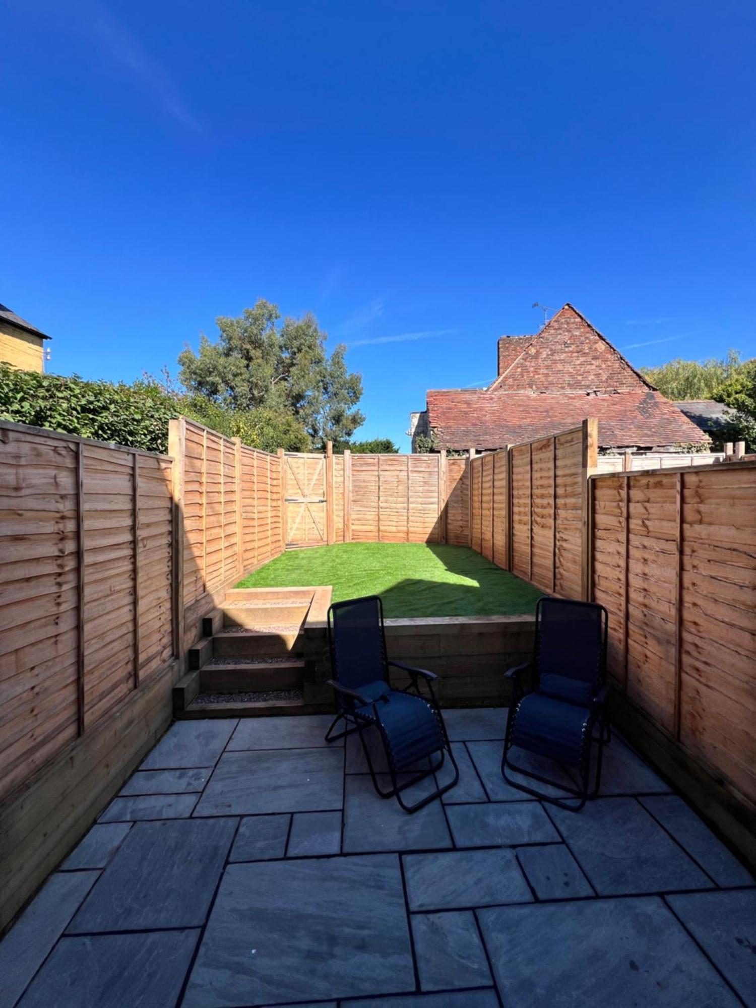 Two Bedroom Bridgnorth Bliss Exterior photo